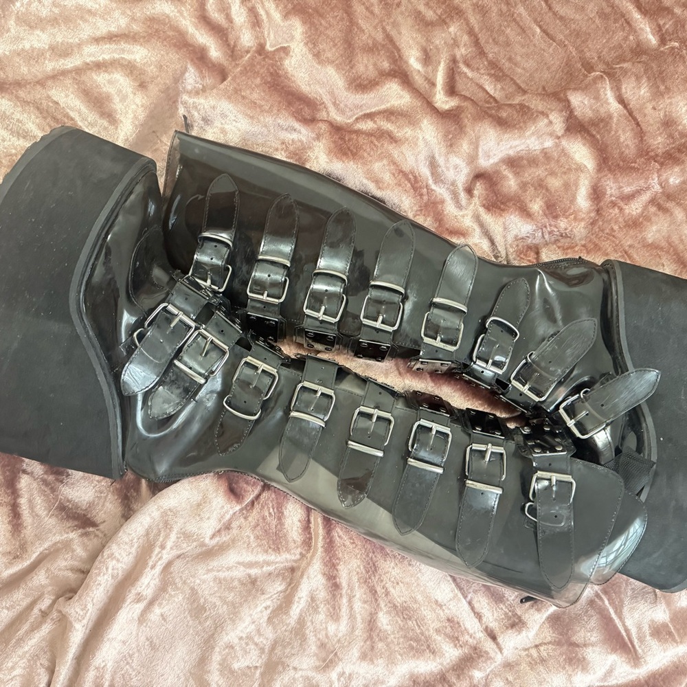 Demonia Swing-815c Platform Boots - image 5